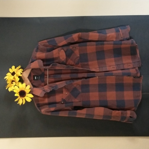 Vans Tops - VANS Grunge Plaid Button Down Long Sleeve Shirt